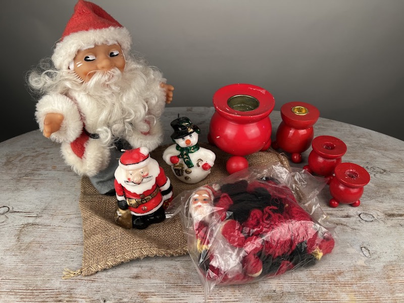 Blandat pynt, garntomtar mm