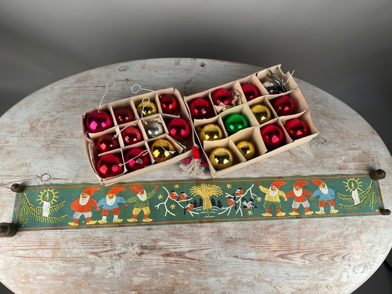 Glaskulor + pappersbonad