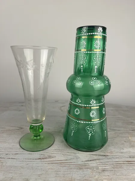 Vattenkaraff med glas + vas