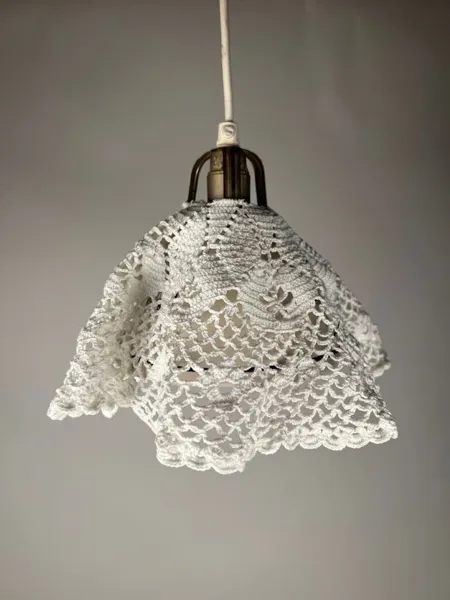 Skomakarlampa/fönsterlampa med kjol