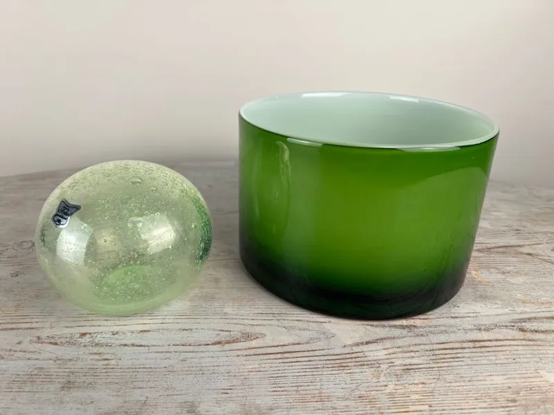 Skål + konstglas grönt