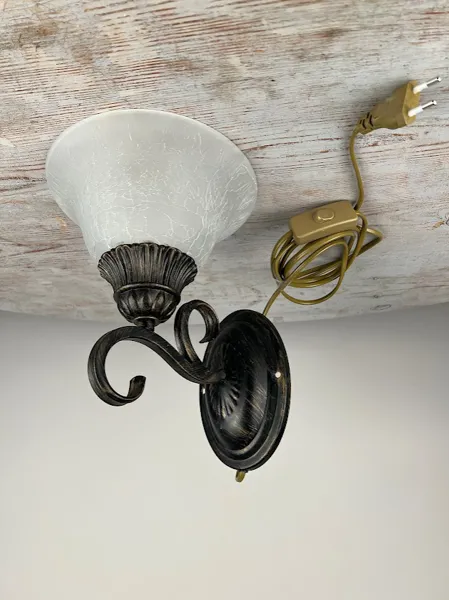 Vägglampa