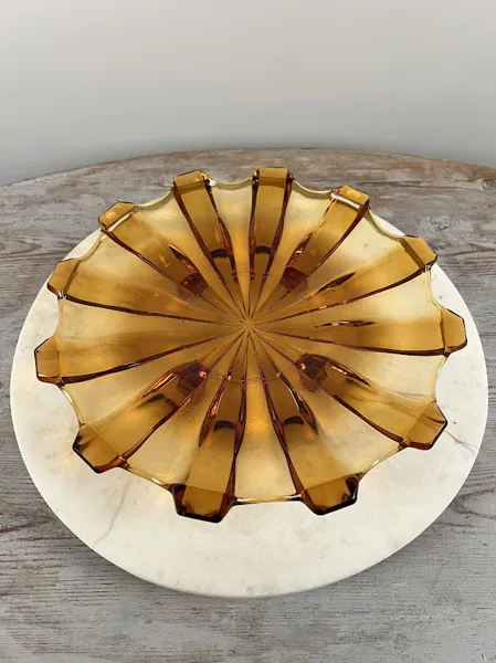 Glasfat Art deco