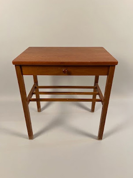 Sängbord teak