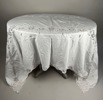 Duk Handbroderad